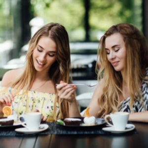 Ngày mới với tin tức sức khỏe: Cách tận dụng tối đa lợi ích của tách cà phê sáng